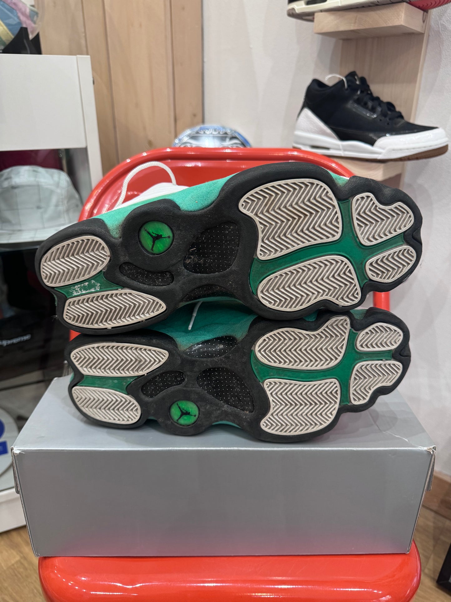 Jordan 13 lucky Green