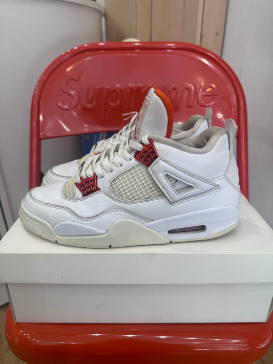 Air Jordan 4 metallic orange