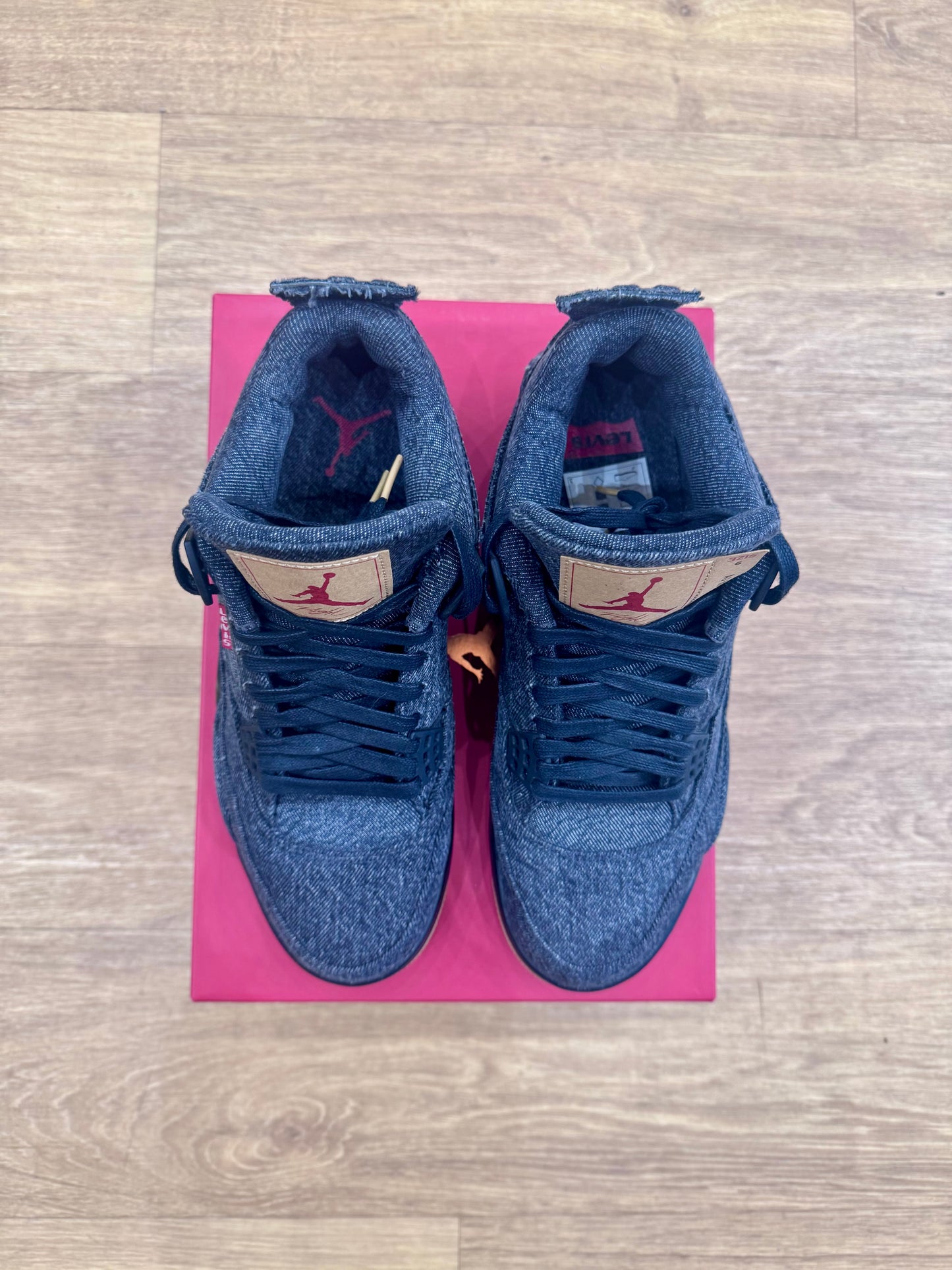 Air Jordan 4 Levi’s Black