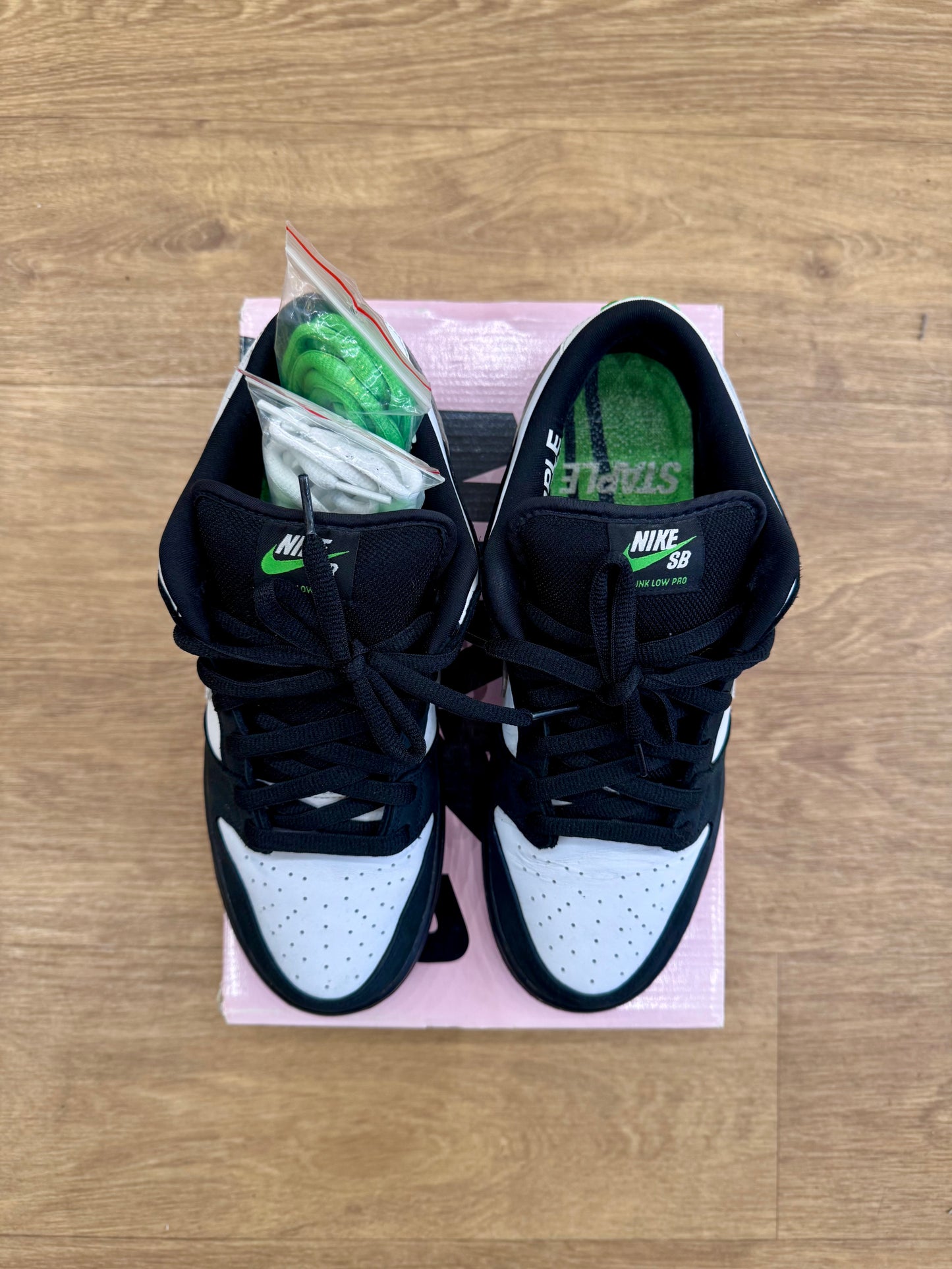 Nike Dunk Low Pro SB Panda Pigeon