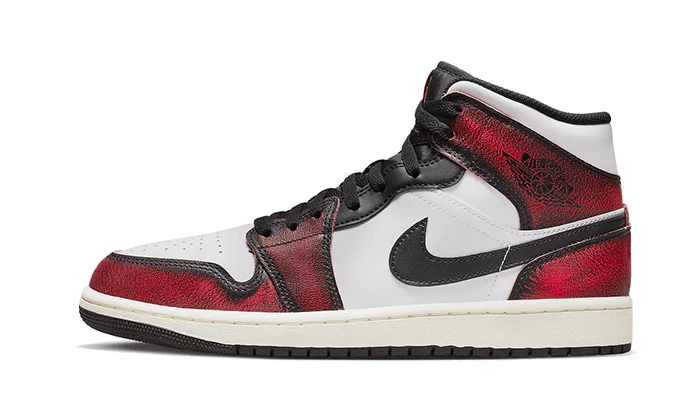 Air Jordan 1 Mid SE Wear-Away Chicago