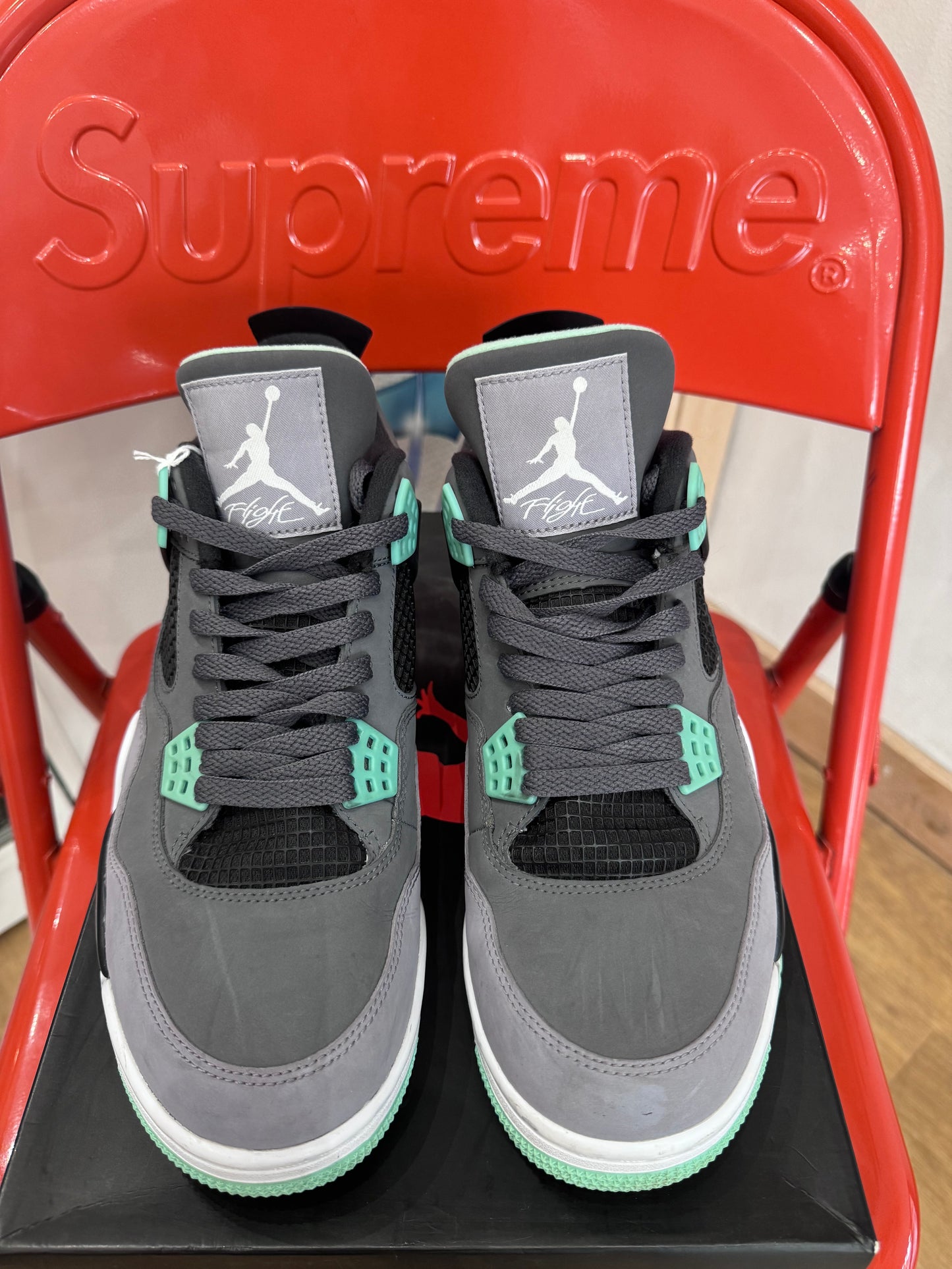 Air Jordan 4 Green glow