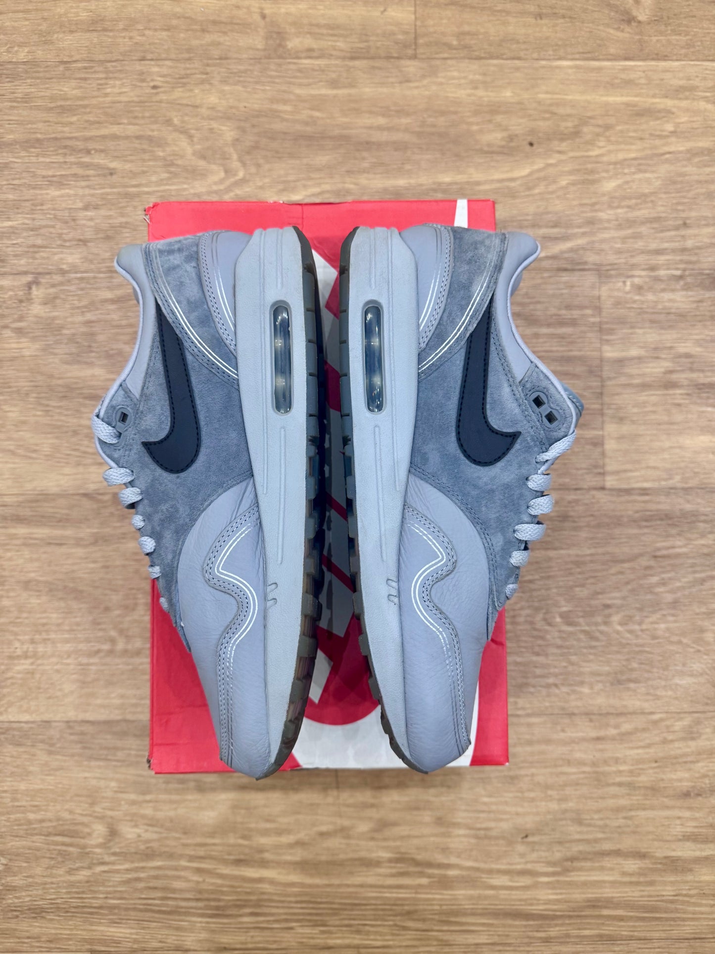 Nike Air Max 1 Pompidou grey