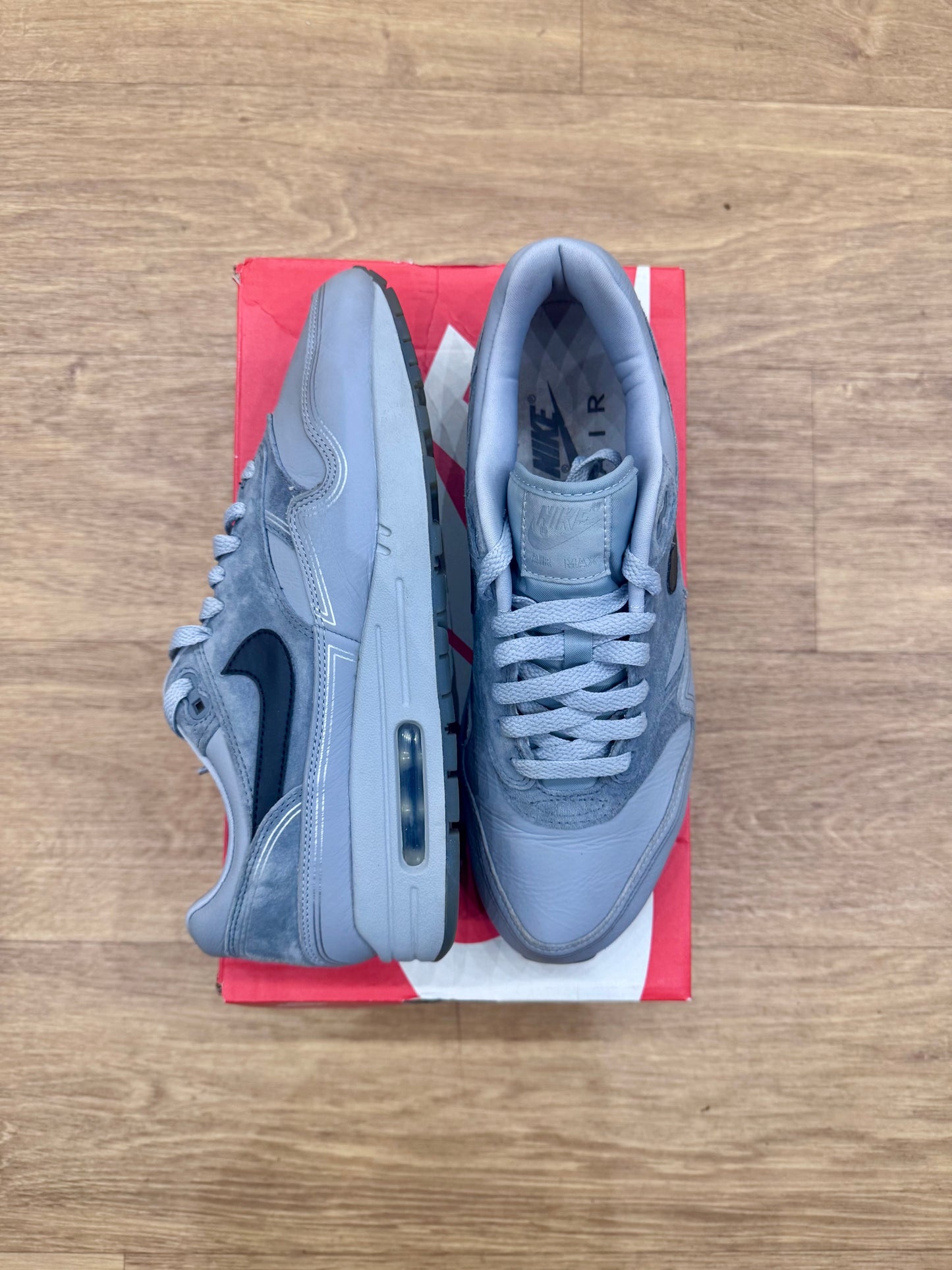 Nike Air Max 1 Pompidou grey