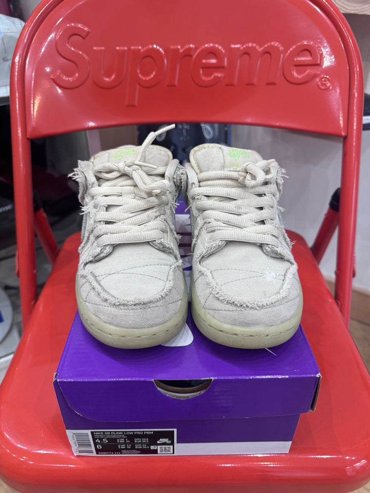 Dunk sb low mummy