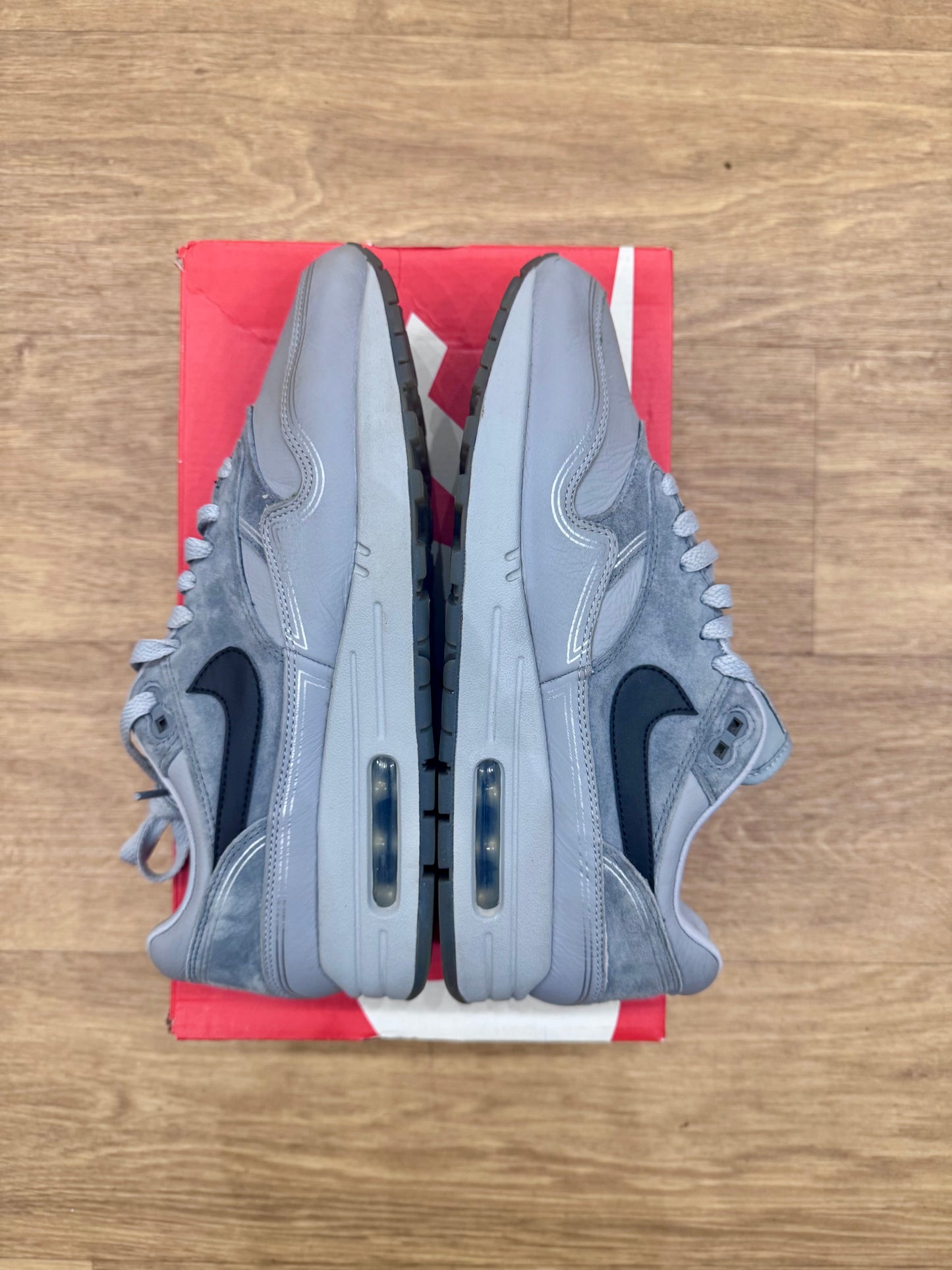 Nike Air Max 1 Pompidou grey