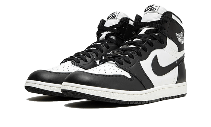 Air Jordan 1 Retro High Black & White